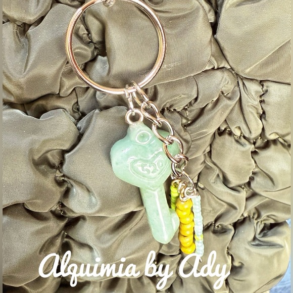 bag charms card holder keychain green aventurine carved key - Picture 1 of 3